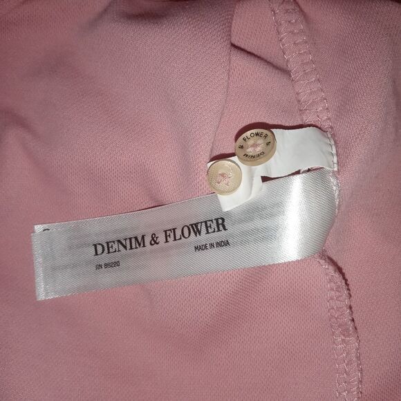 Denim and Flower Men's size M pink polo shirt. - Picture 6 of 7